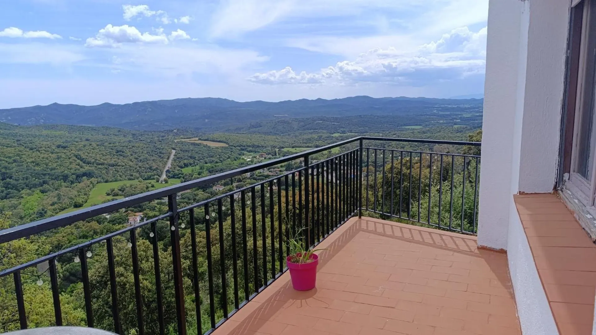 Vistas Exclusivas Acomodação com café da manhã Romanyá de la Selva